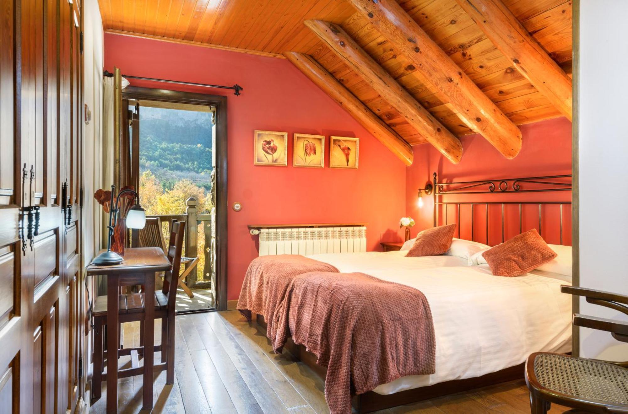 Hotel Rural El Mirador De Los Pirineos Santa Cruz de la Serós Extérieur photo